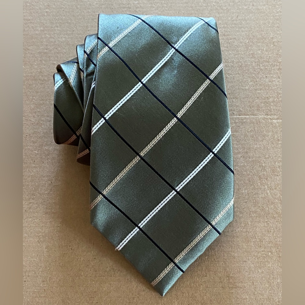 Geoffrey Beene Silk Necktie